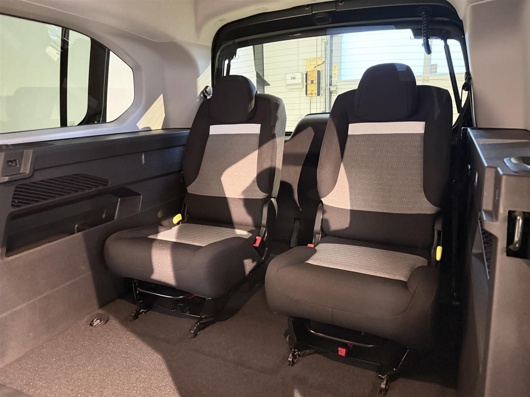 Billede af Citroën e-Berlingo EL VTR Sport XL 136HK Aut.