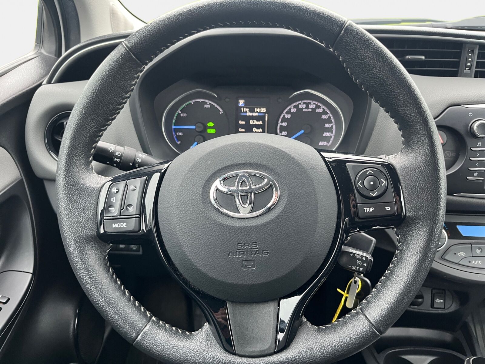 Billede af Toyota Yaris 1,5 Hybrid H2 E-CVT 100HK 5d Trinl. Gear