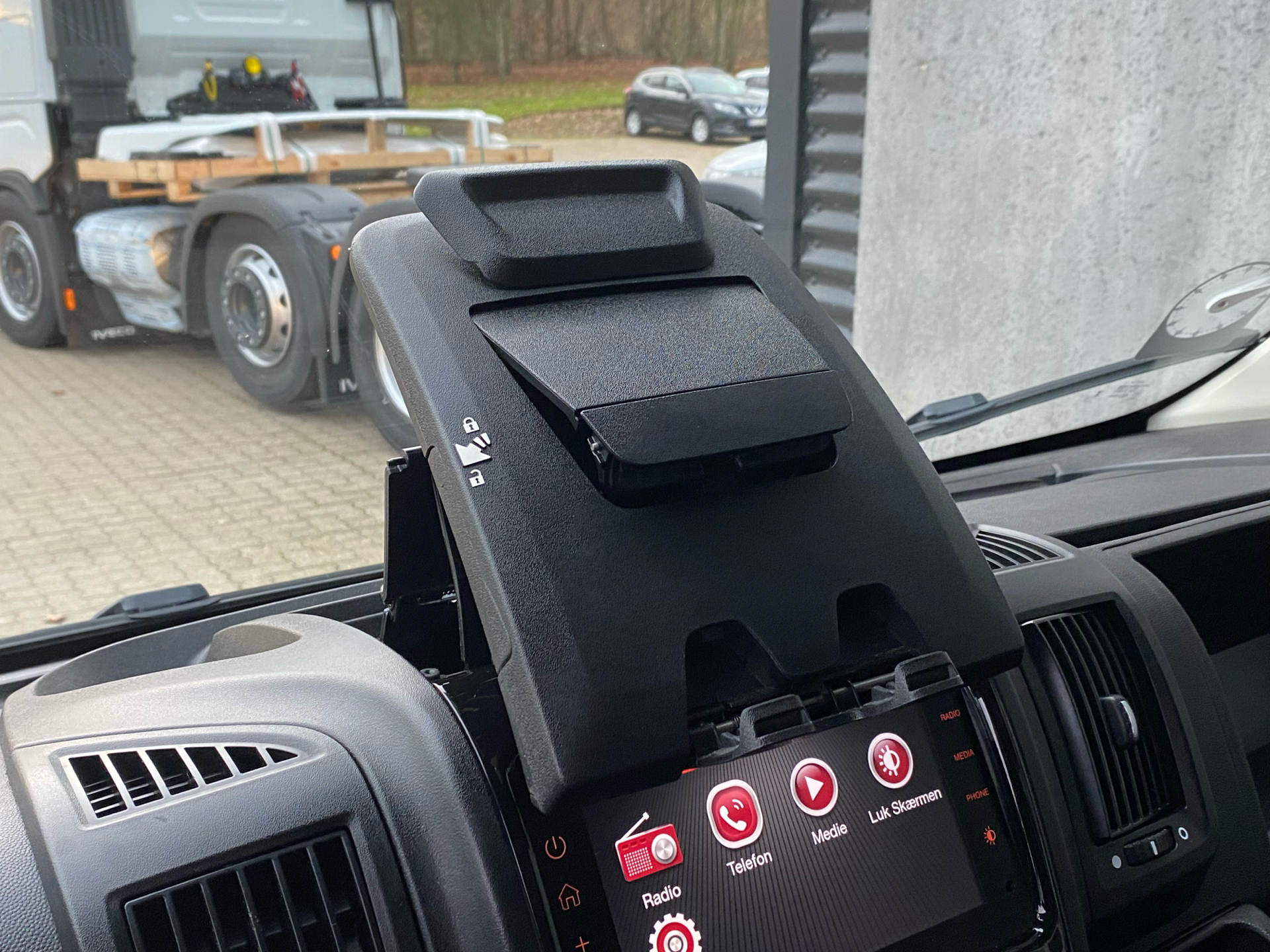 Billede af Fiat Ducato 35M L4H2 2,2 MJT 160HK Van 9g Aut.