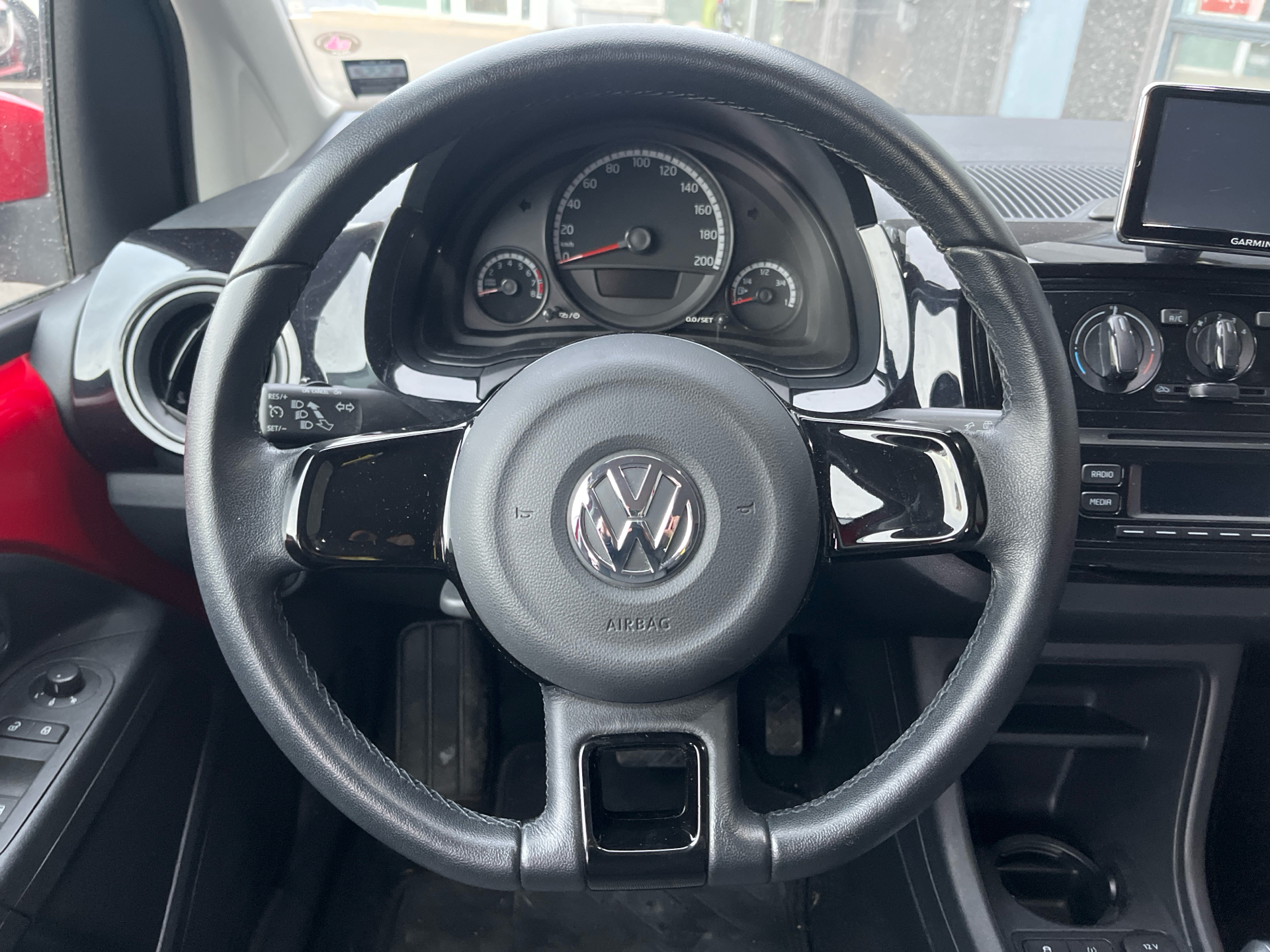Billede af VW up 1,0 MPI Move ASG 75HK 5d Aut.