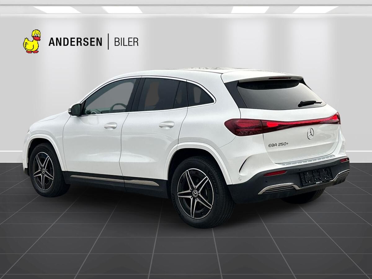Billede af Mercedes-Benz EQA 250+ EL AMG Line 190HK 5d Aut.