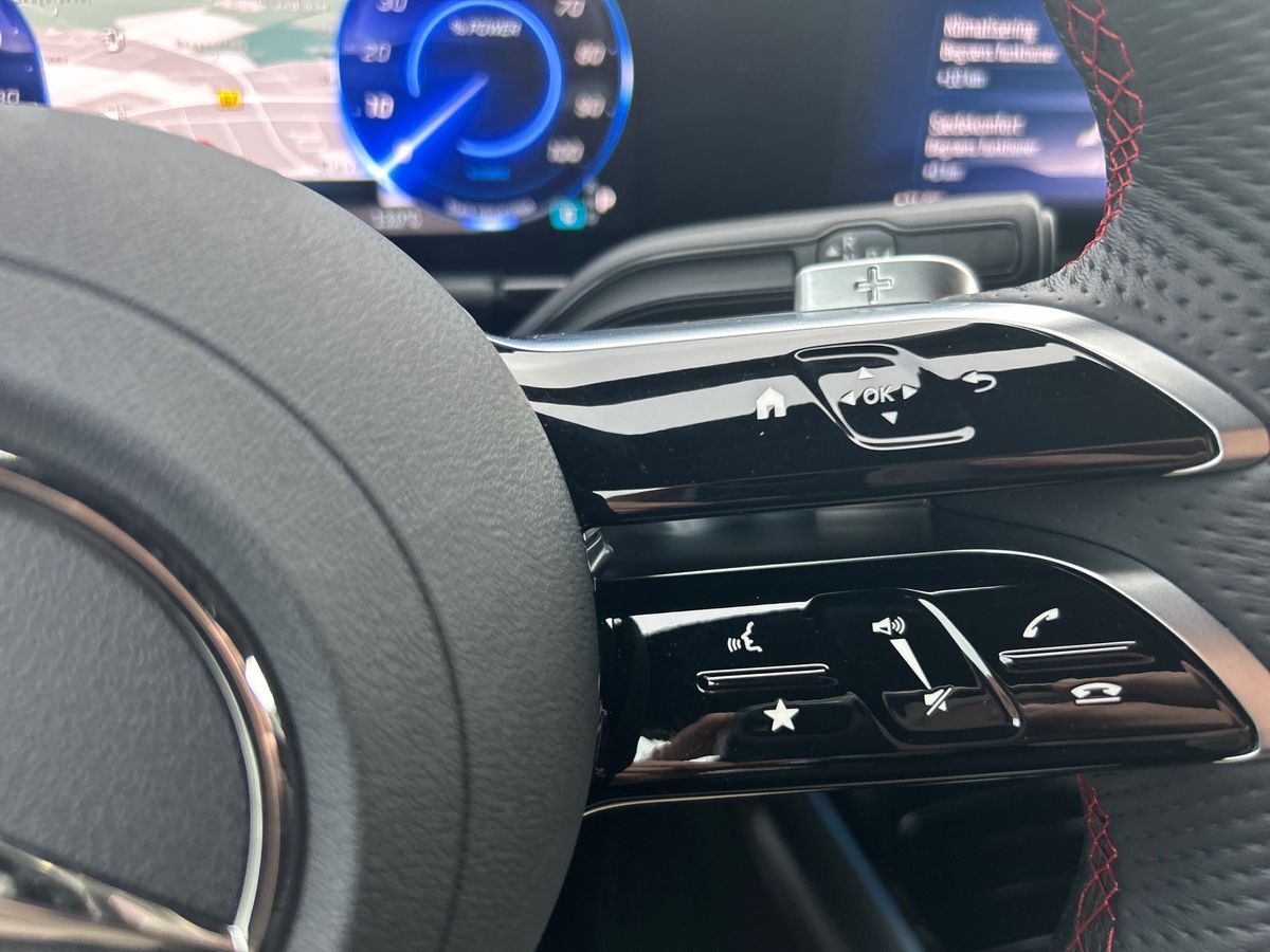 Billede af Mercedes-Benz EQA 250+ EL AMG Line 190HK 5d Aut.