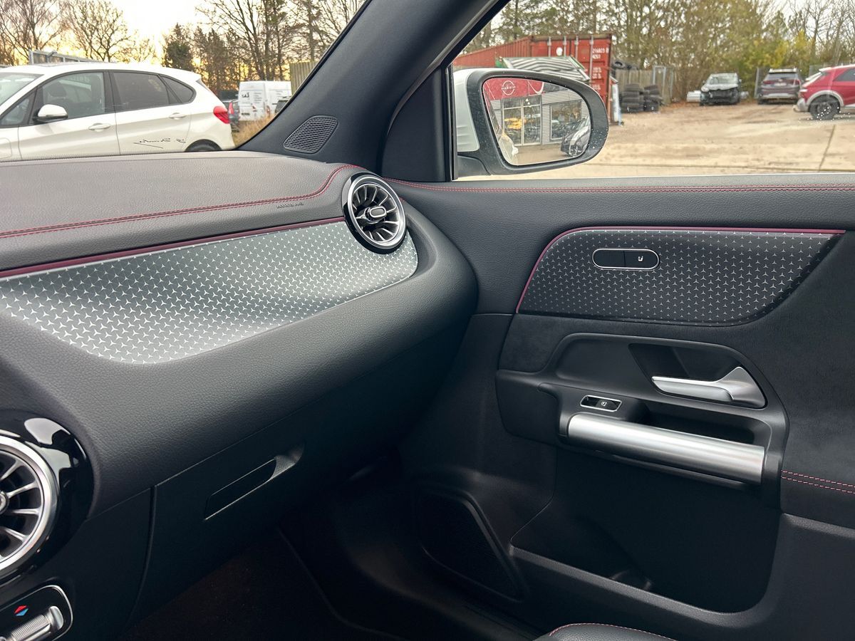 Billede af Mercedes-Benz EQA 250+ EL AMG Line 190HK 5d Aut.