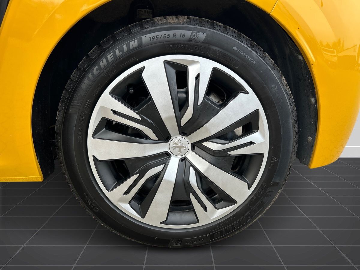 Billede af Peugeot 208 1,2 PureTech Allure 100HK 5d 6g