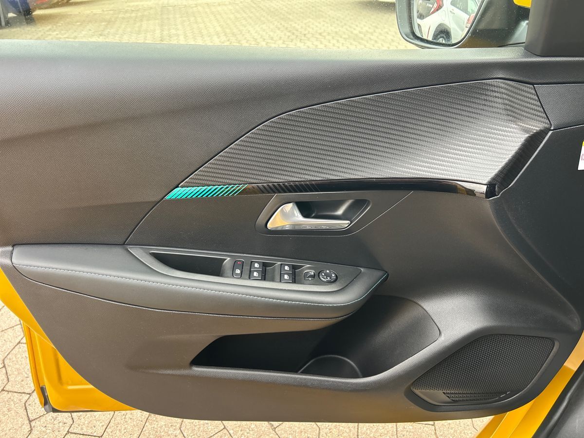 Billede af Peugeot 208 1,2 PureTech Allure 100HK 5d 6g