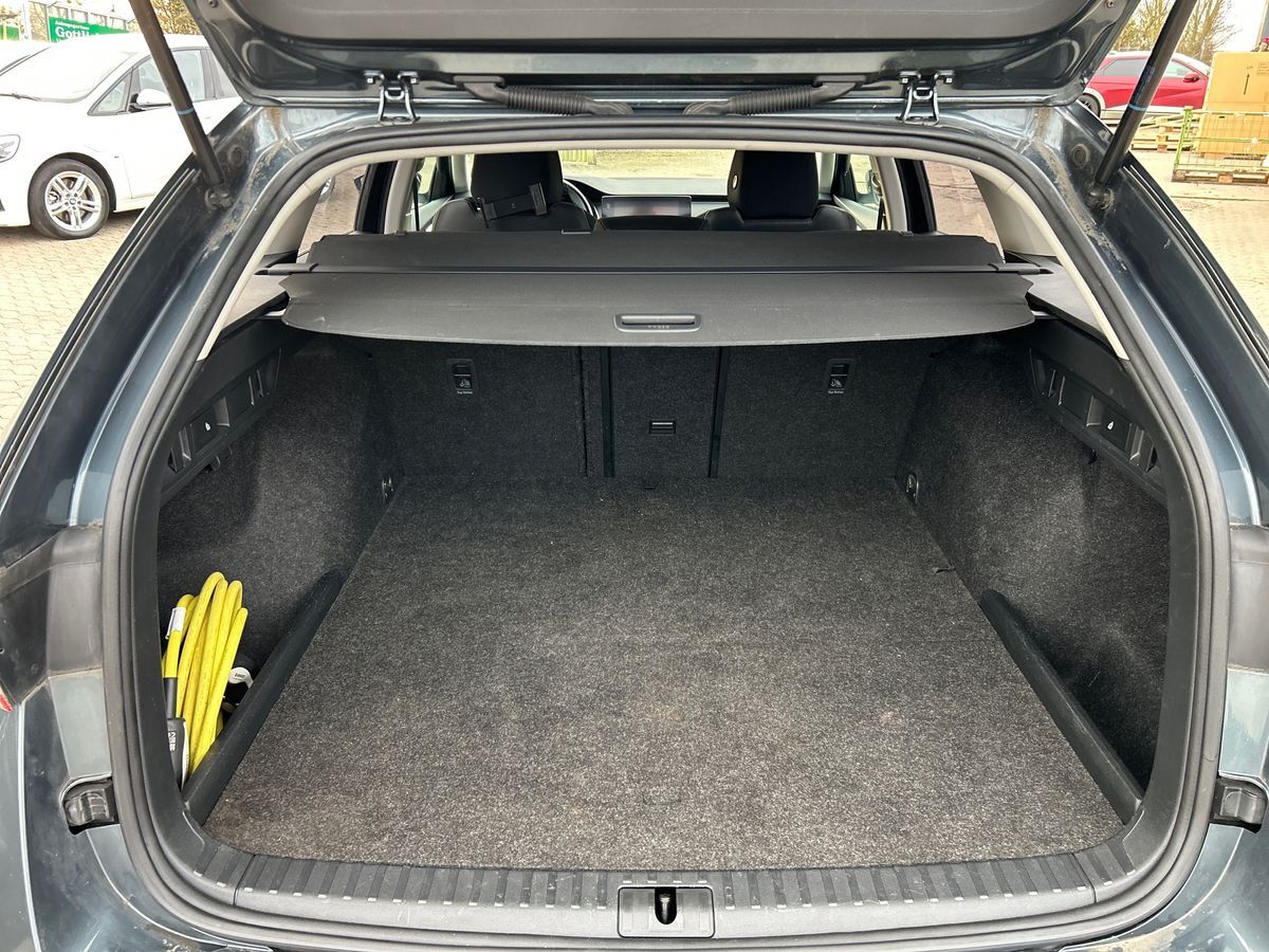 Billede af Skoda Octavia Combi 1,4 TSI  Plugin-hybrid iV Plus iV DSG 204HK Stc 6g Aut.