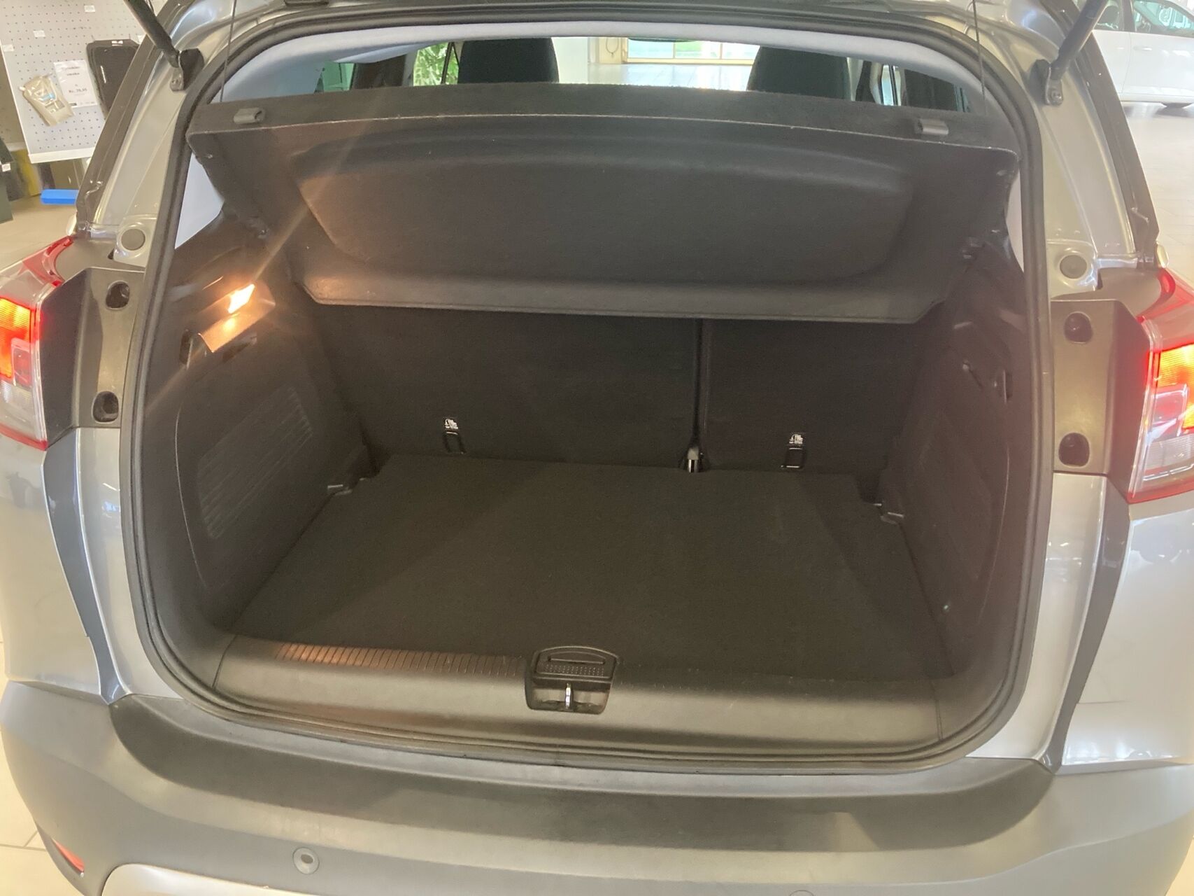 Billede af Opel Crossland X 1,2 Turbo Innovation Start/Stop 110HK 5d 6g Aut.