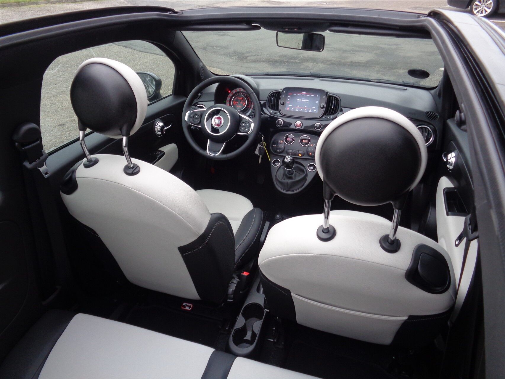 Billede af Fiat 500C 1,0 Mild hybrid DolceVita 70HK Cabr. 6g