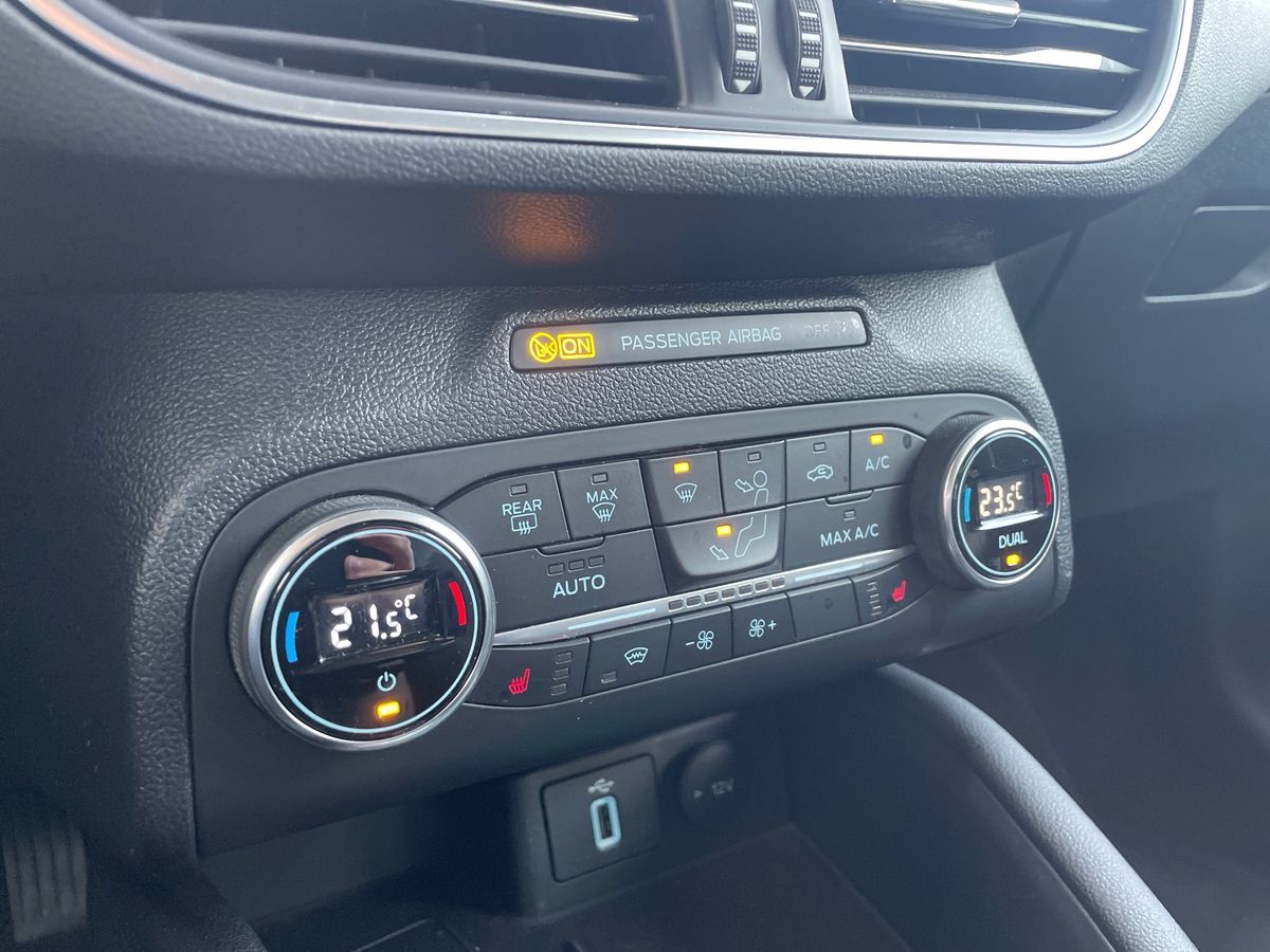 Billede af Ford Focus 1,5 EcoBoost Titanium Business 182HK Stc 8g Aut.