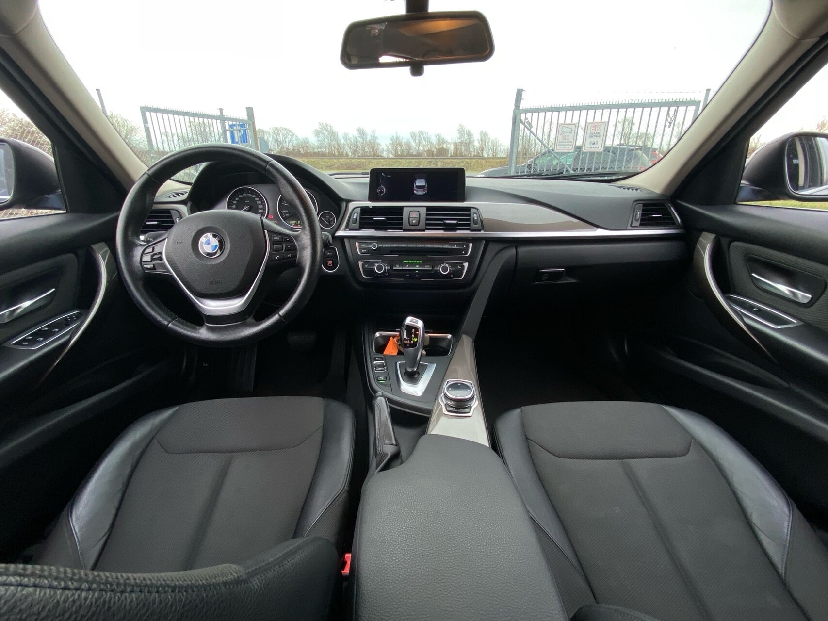 Billede af BMW 318d Touring 2,0 D 143HK Stc 8g Aut.