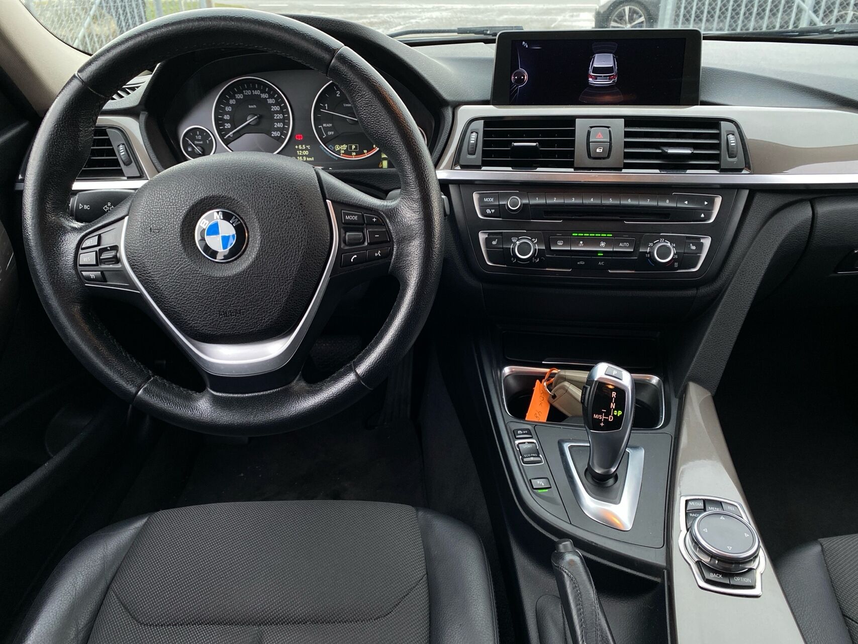 Billede af BMW 318d Touring 2,0 D 143HK Stc 8g Aut.