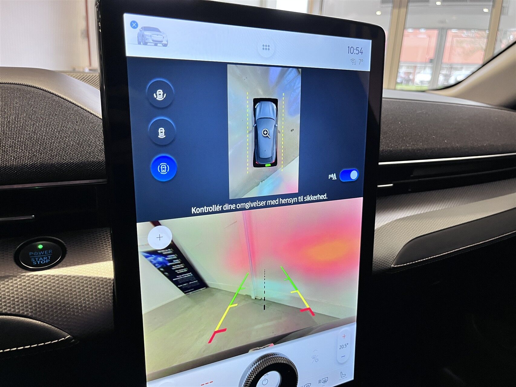 Billede af Ford Mustang Mach-E EL UR 294HK 5d Aut.