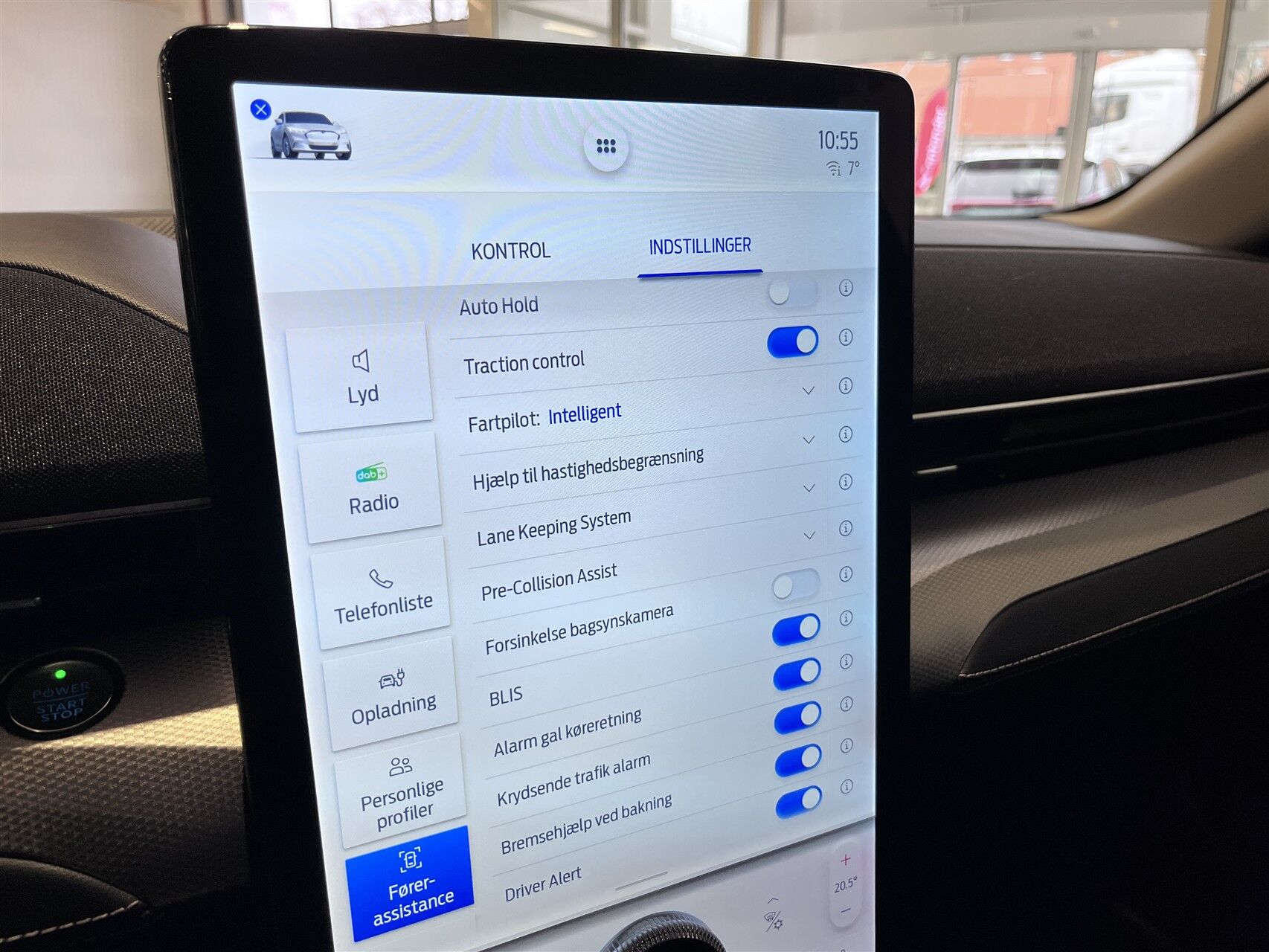 Billede af Ford Mustang Mach-E EL UR 294HK 5d Aut.