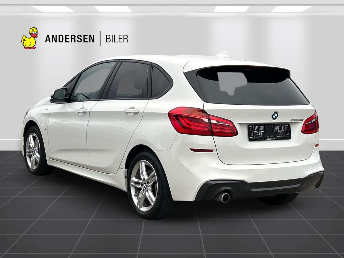 Billede af BMW 225xe Active Tourer 1,5 Plugin-hybrid iPerformance XDrive Steptronic 224HK Stc 8g Aut.