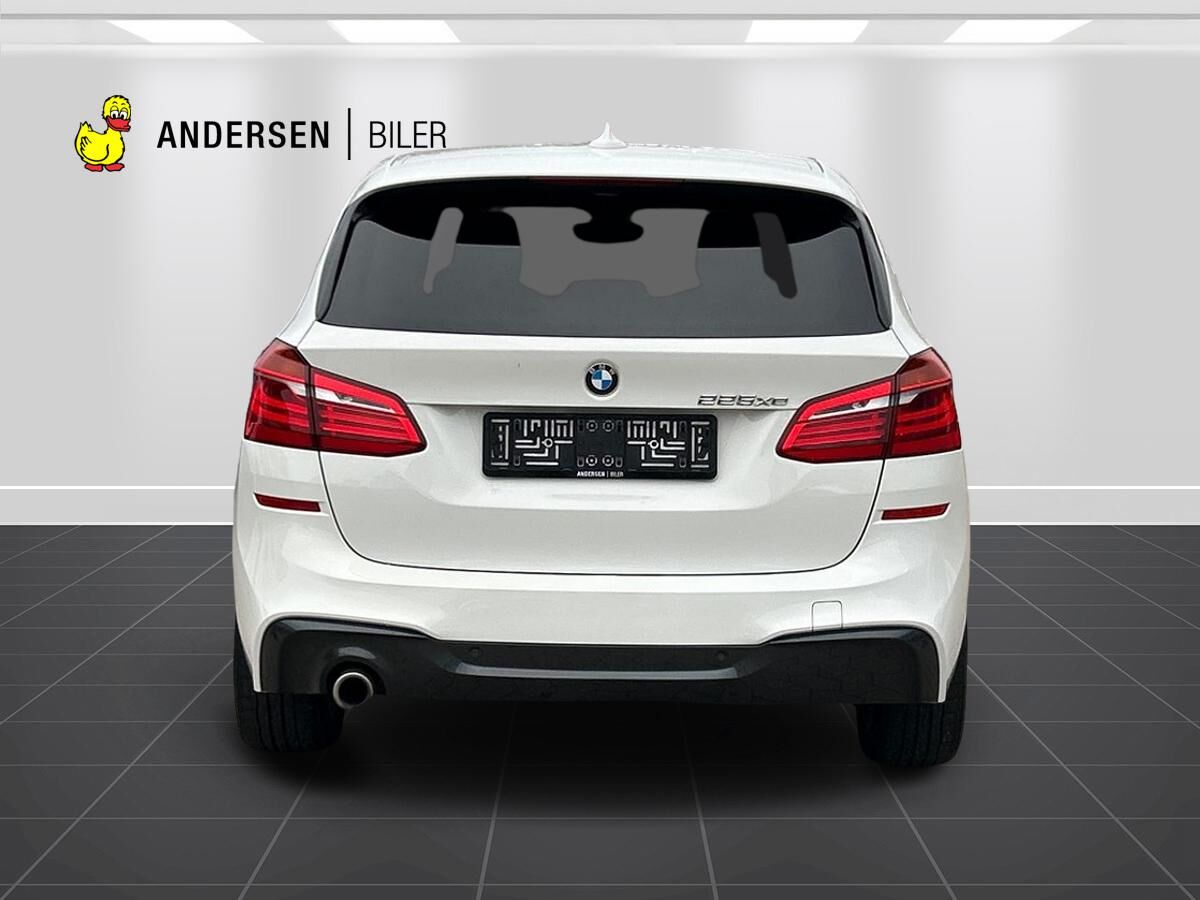 Billede af BMW 225xe Active Tourer 1,5 Plugin-hybrid iPerformance XDrive Steptronic 224HK Stc 8g Aut.