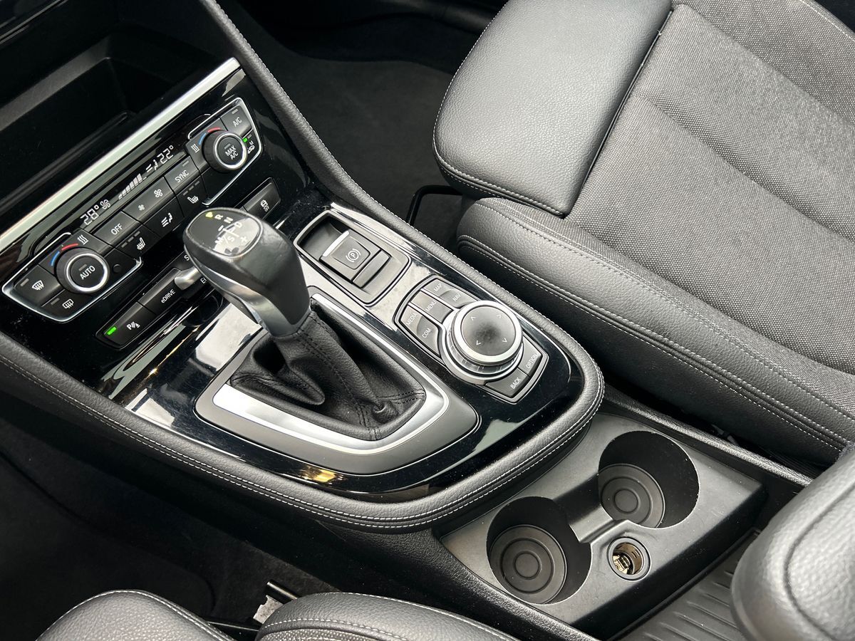 Billede af BMW 225xe Active Tourer 1,5 Plugin-hybrid iPerformance XDrive Steptronic 224HK Stc 8g Aut.