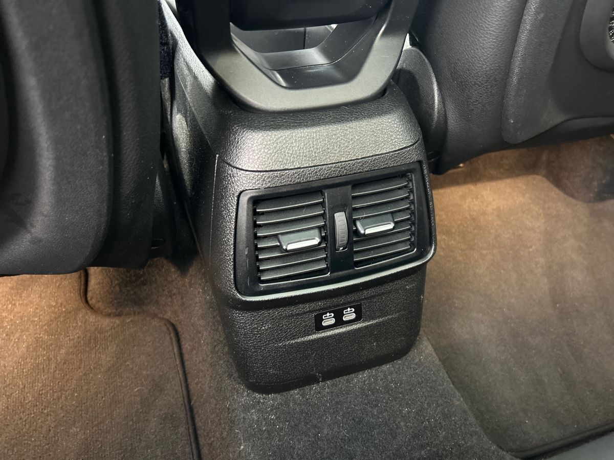 Billede af BMW 225xe Active Tourer 1,5 Plugin-hybrid iPerformance XDrive Steptronic 224HK Stc 8g Aut.