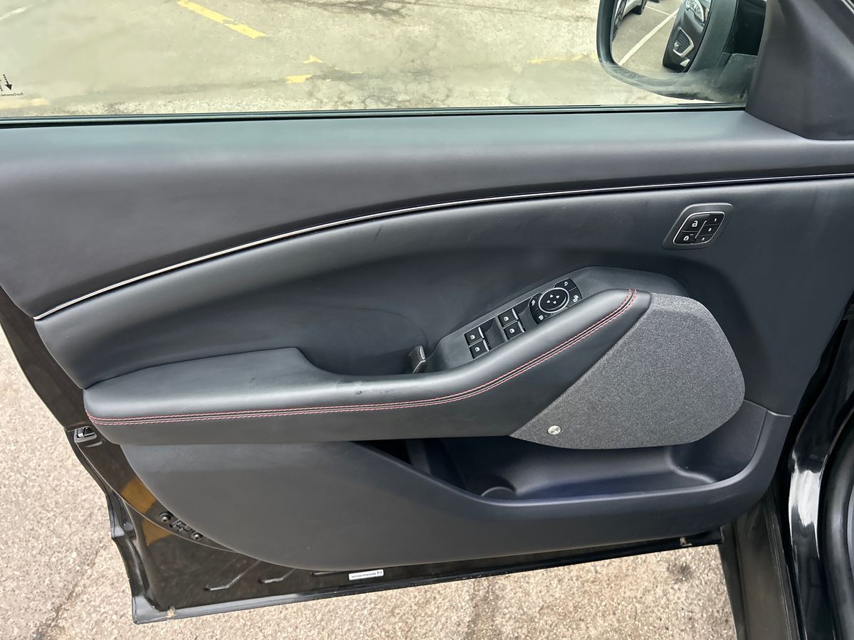 Billede af Ford Mustang Mach-E EL UR Premium 294HK 5d Aut.