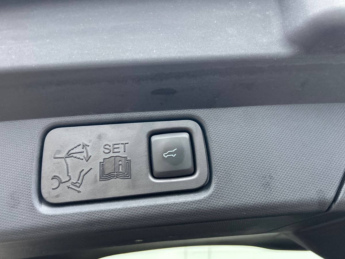 Billede af Ford Mustang Mach-E EL UR Premium 294HK 5d Aut.