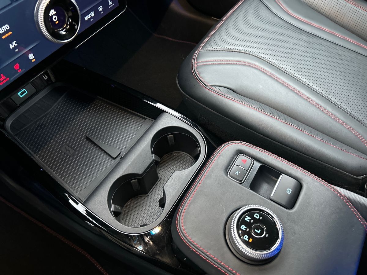 Billede af Ford Mustang Mach-E EL UR Premium 294HK 5d Aut.