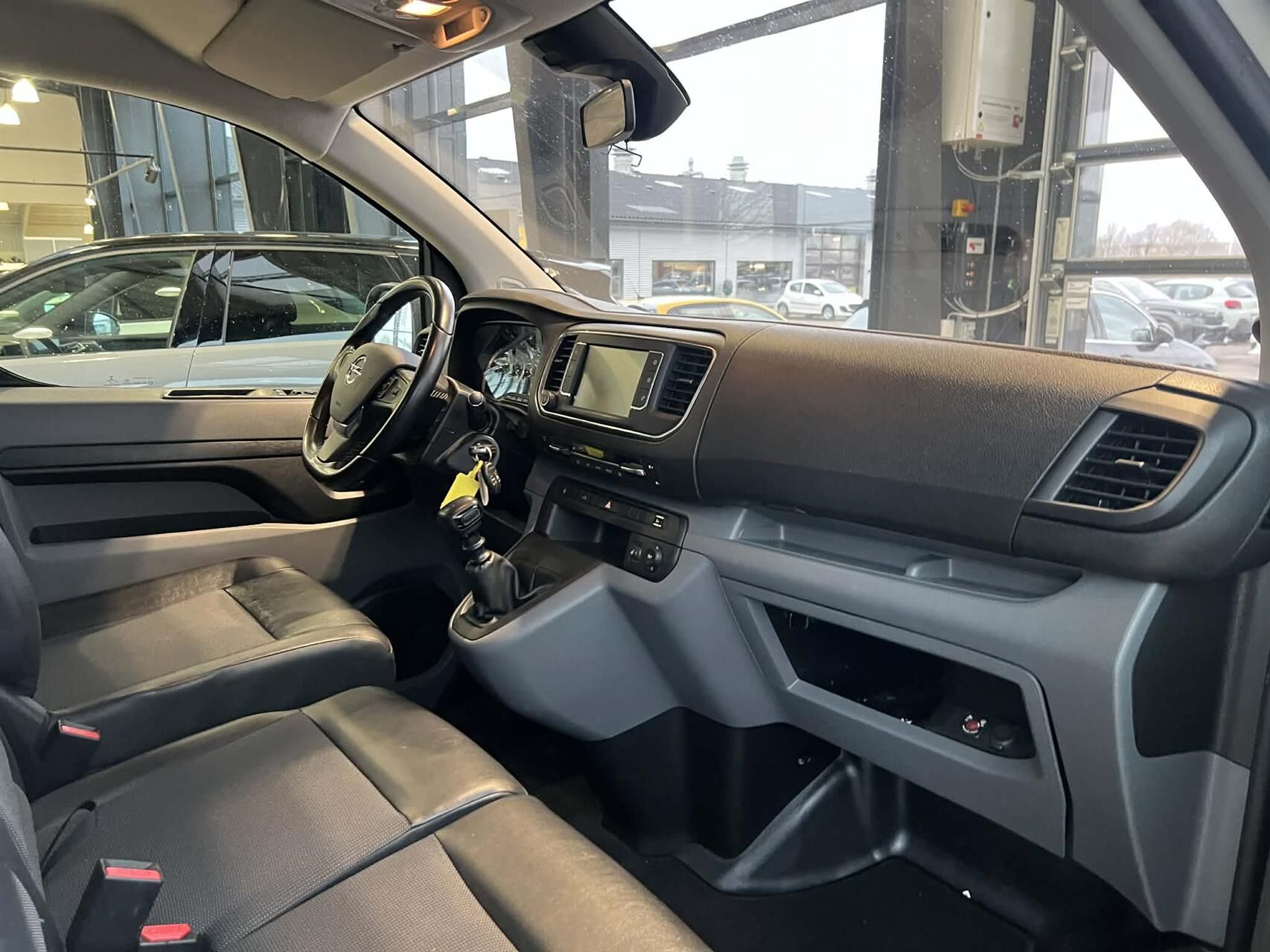 Billede af Opel Vivaro L2V2 2,0 D Enjoy 122HK Van 6g