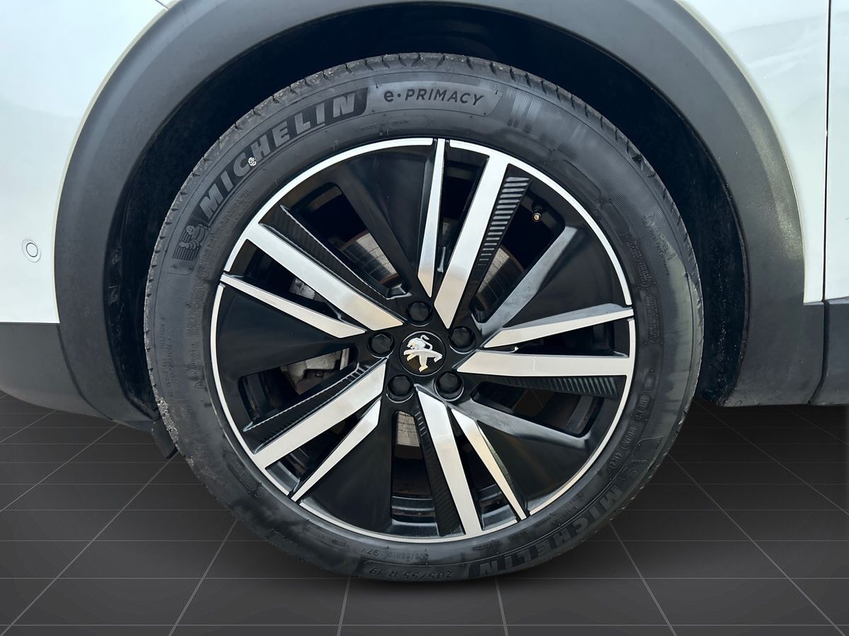 Billede af Peugeot 3008 1,6 PureTech  Plugin-hybrid GT Pack AWD EAT8 300HK 5d 8g Aut.