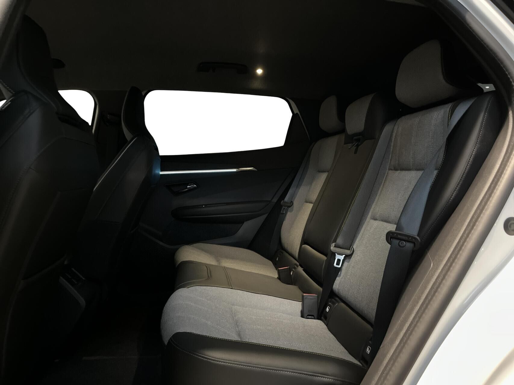 Billede af Renault Scénic E-TECH Techno 220HK Aut.