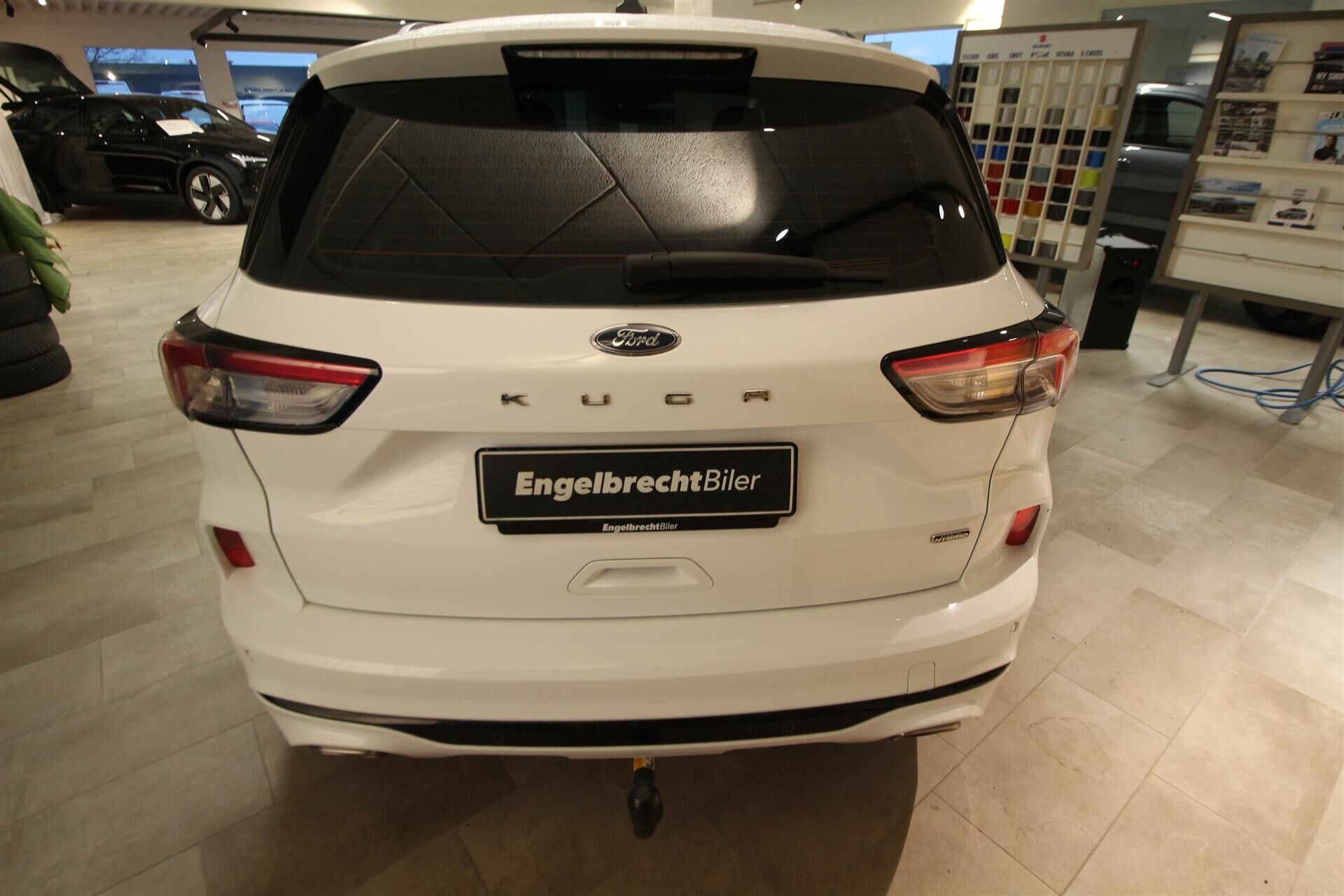 Billede af Ford Kuga 2,5 Plugin-hybrid ST-Line CVT 225HK 5d Trinl. Gear