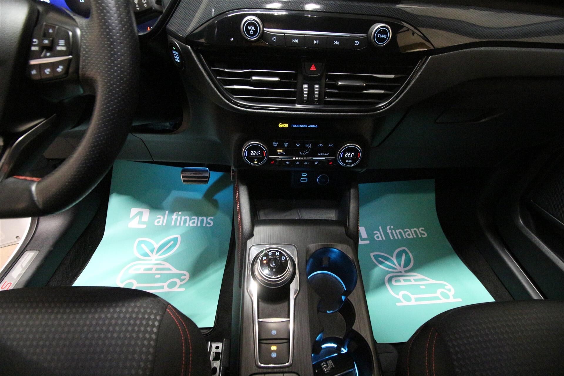 Billede af Ford Kuga 2,5 Plugin-hybrid ST-Line CVT 225HK 5d Trinl. Gear