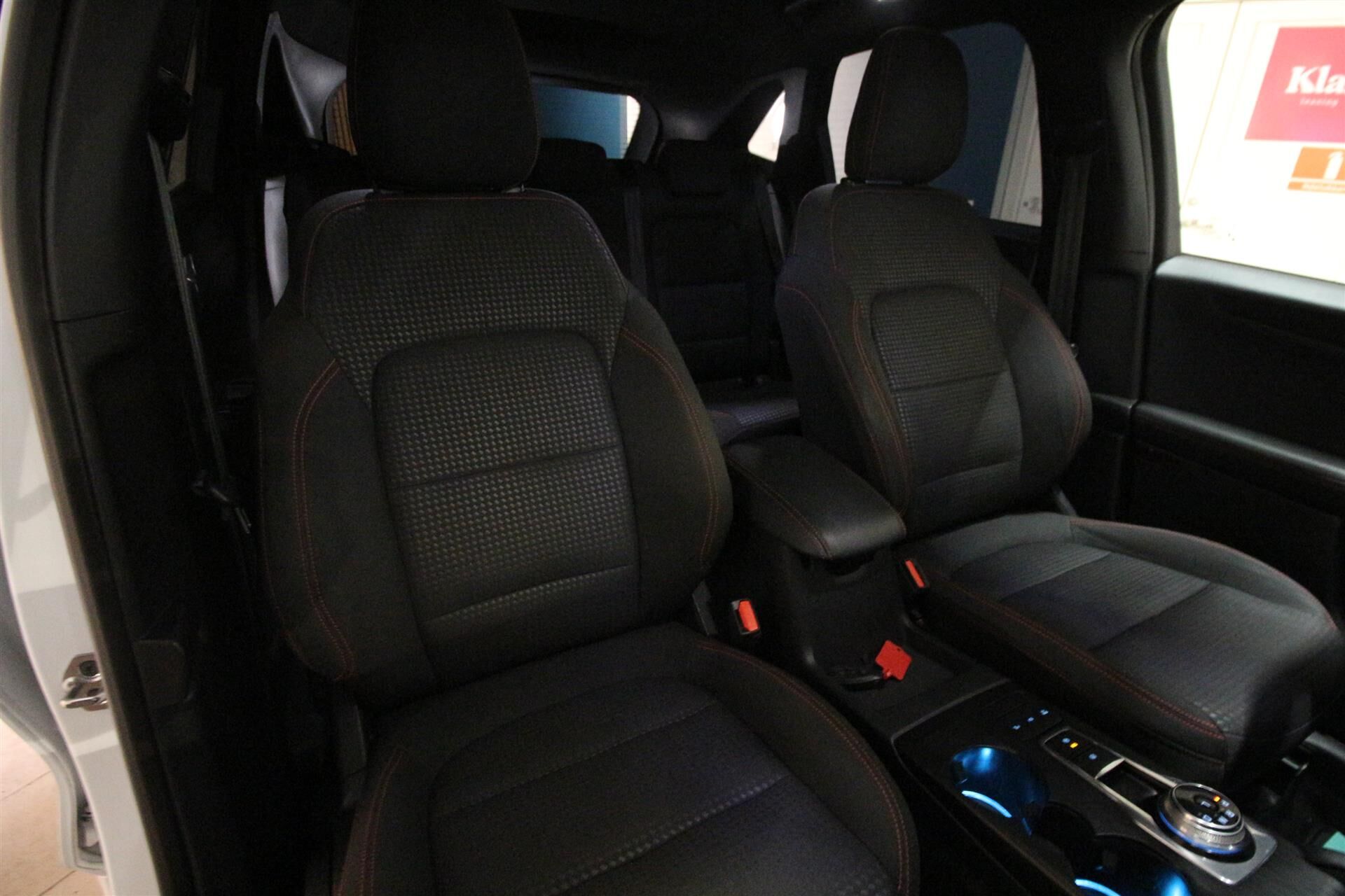 Billede af Ford Kuga 2,5 Plugin-hybrid ST-Line CVT 225HK 5d Trinl. Gear