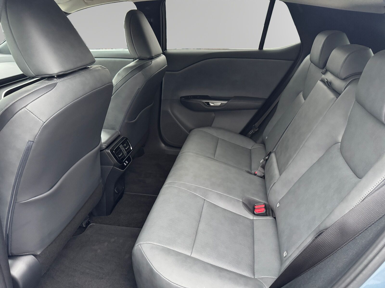 Billede af Lexus RZ 300e EL Executive 204HK 4d Aut.