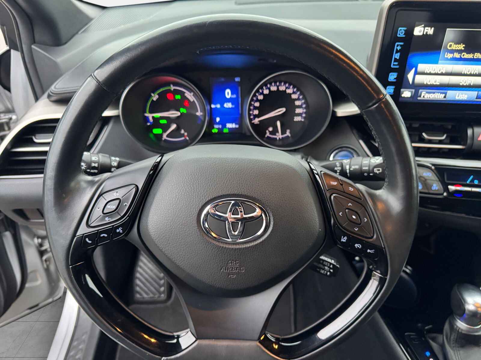 Billede af Toyota C-HR 1,8 Hybrid C-LUB Selected + Premium Multidrive S 122HK 5d Aut.