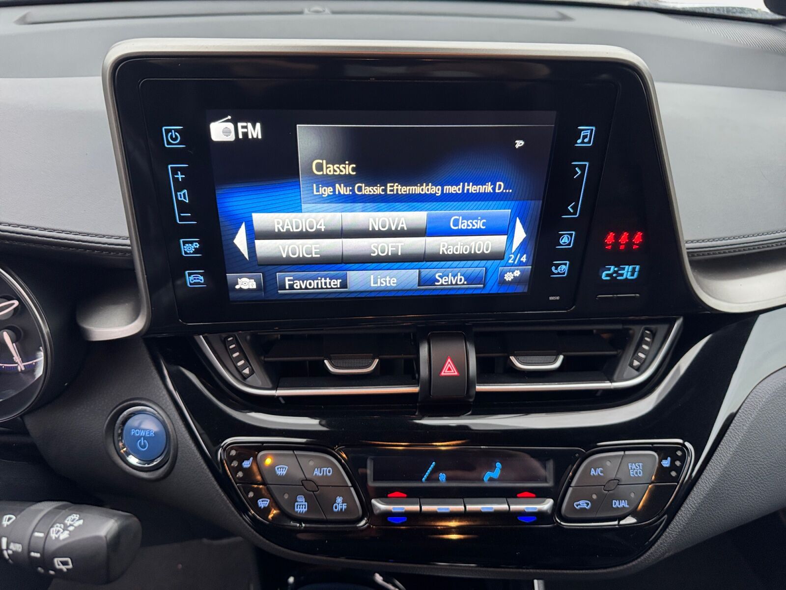 Billede af Toyota C-HR 1,8 Hybrid C-LUB Selected + Premium Multidrive S 122HK 5d Aut.