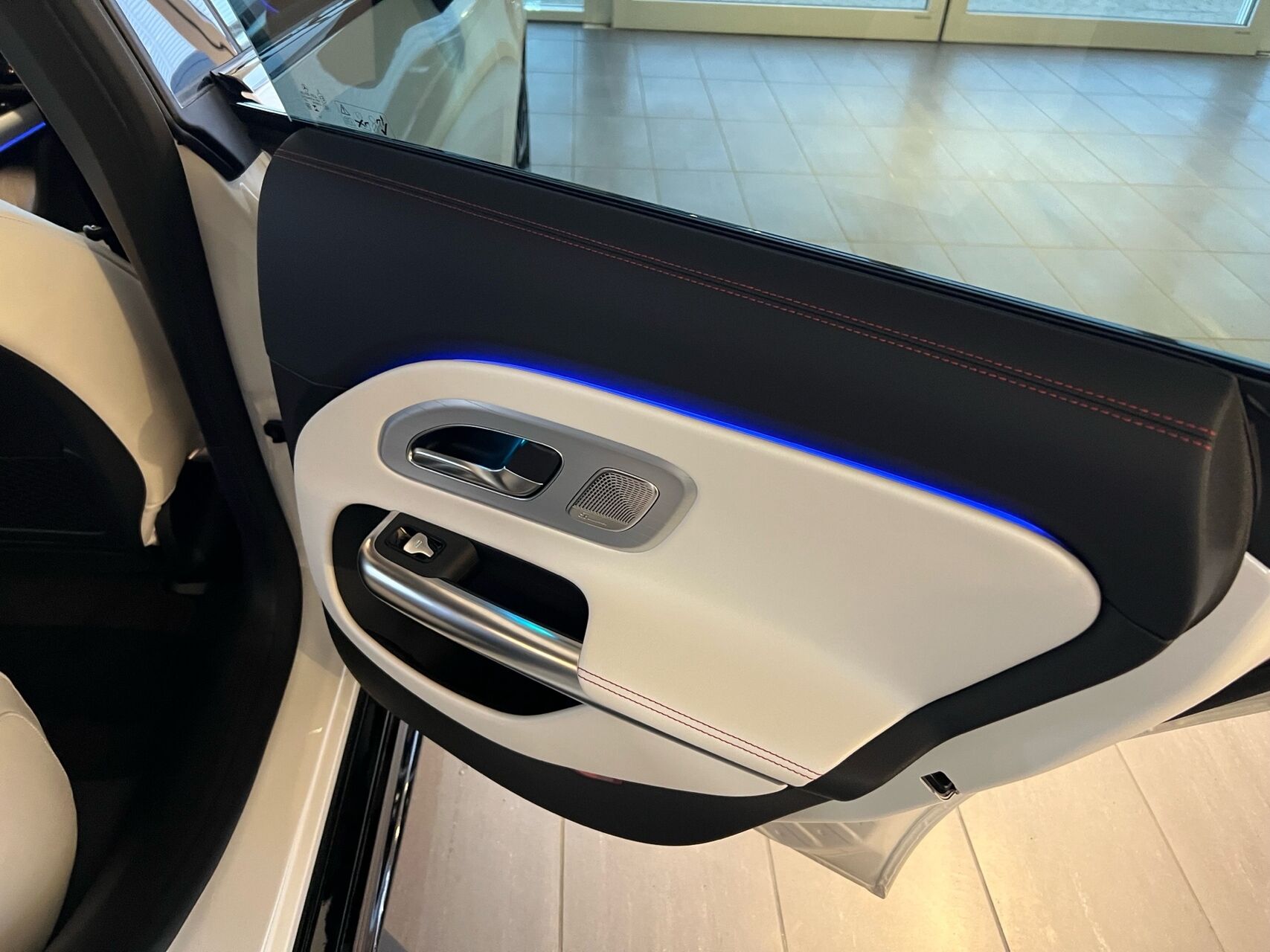 Billede af Mercedes-Benz CLA250+ EL AMG Line 272HK 5d Aut.