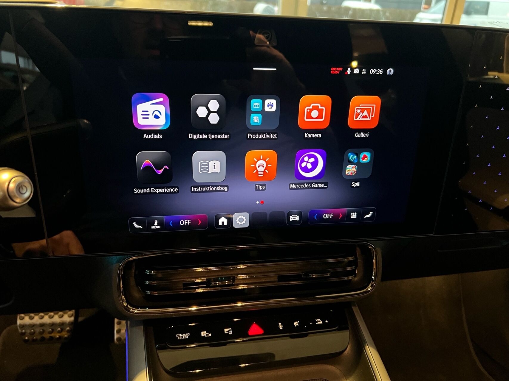 Billede af Mercedes-Benz CLA250+ EL AMG Line 272HK 5d Aut.