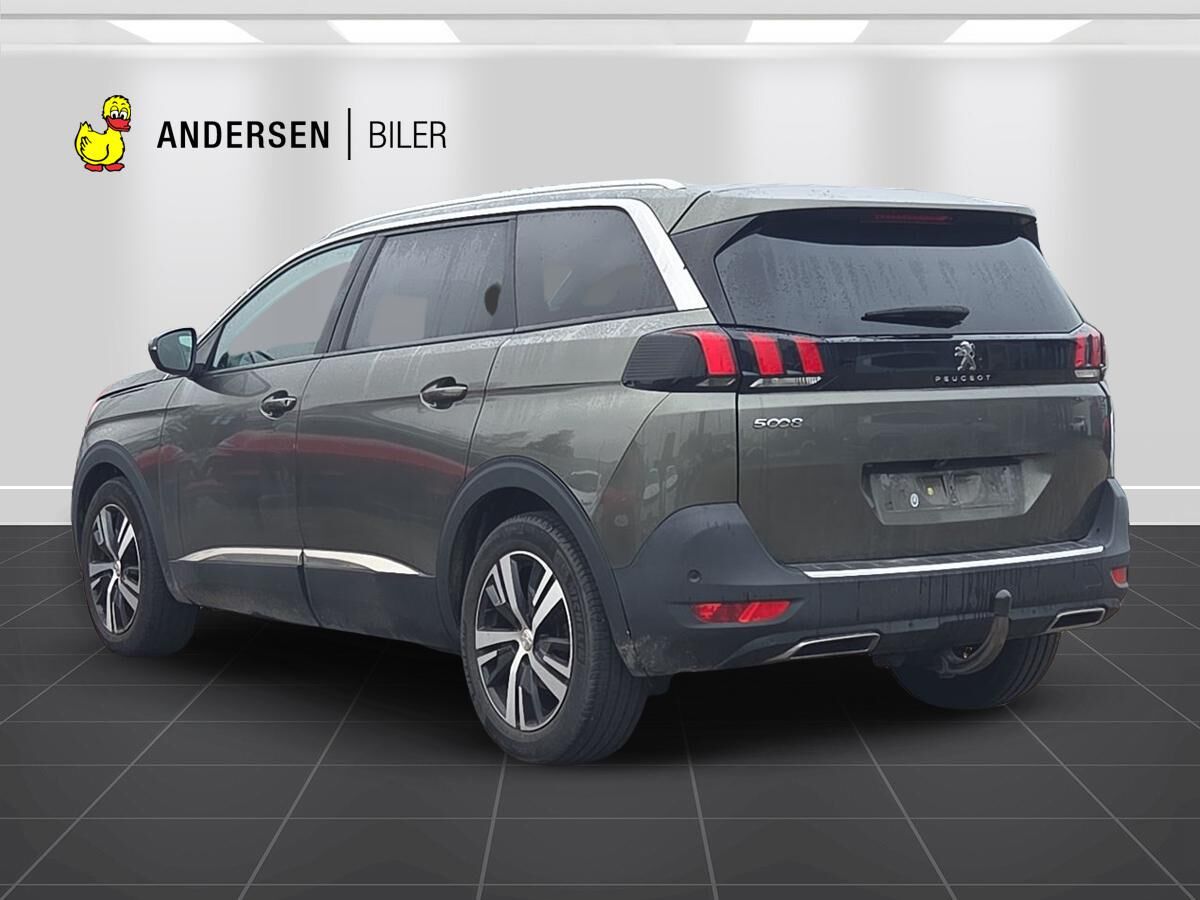 Billede af Peugeot 5008 1,2 e-THP Allure EAT6 130HK 5d 6g Aut.