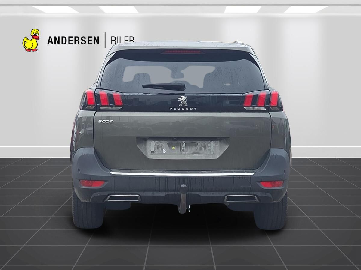 Billede af Peugeot 5008 1,2 e-THP Allure EAT6 130HK 5d 6g Aut.