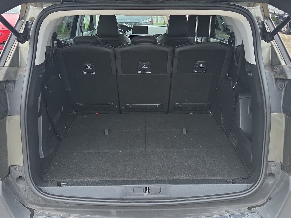 Billede af Peugeot 5008 1,2 e-THP Allure EAT6 130HK 5d 6g Aut.