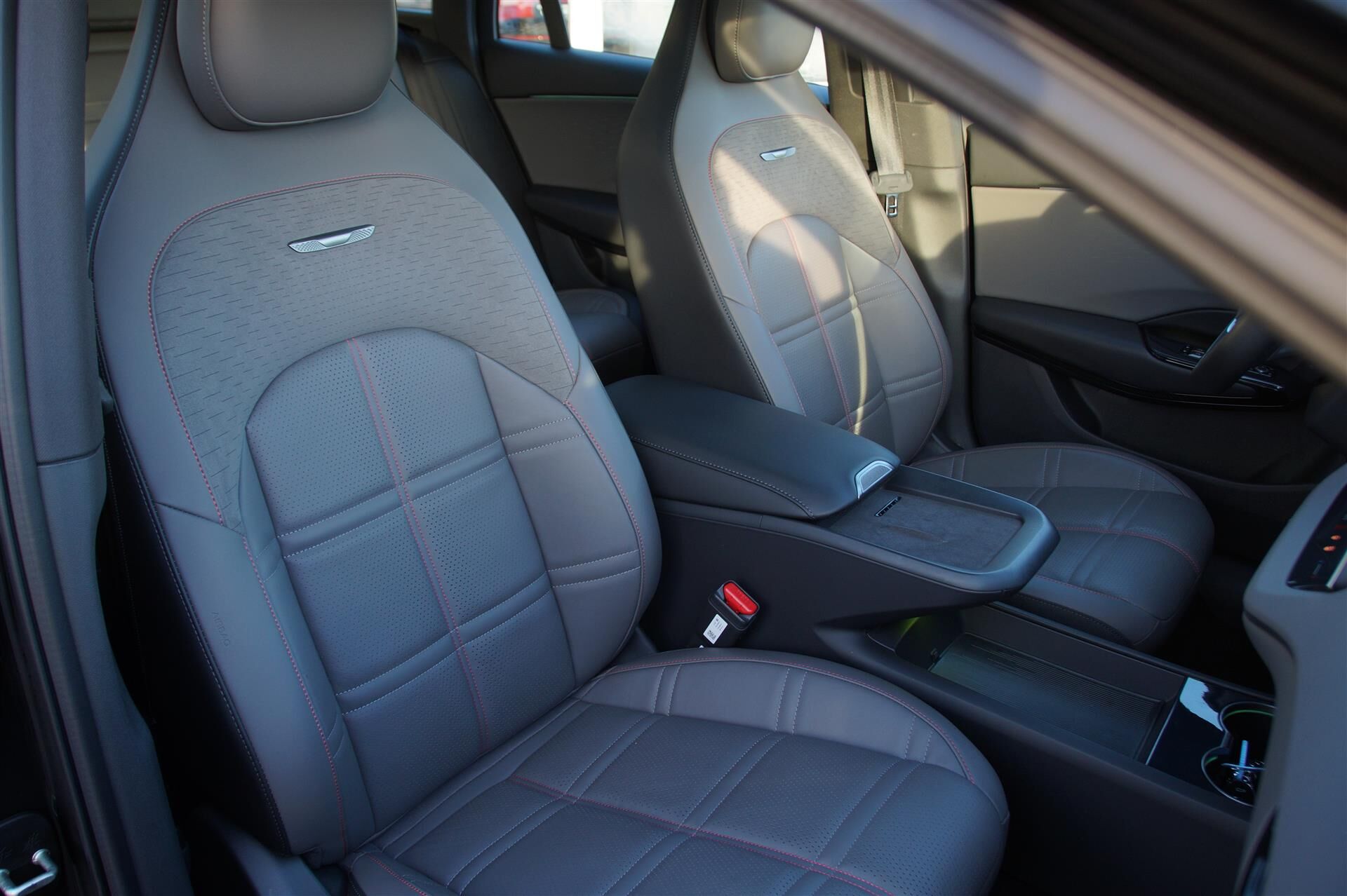 Billede af Hongqi EH7 EL Exclusive 339HK Aut.