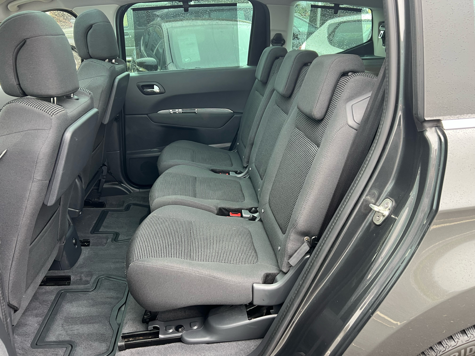 Billede af Peugeot 5008 1,6 BlueHDi Allure 120HK 6g