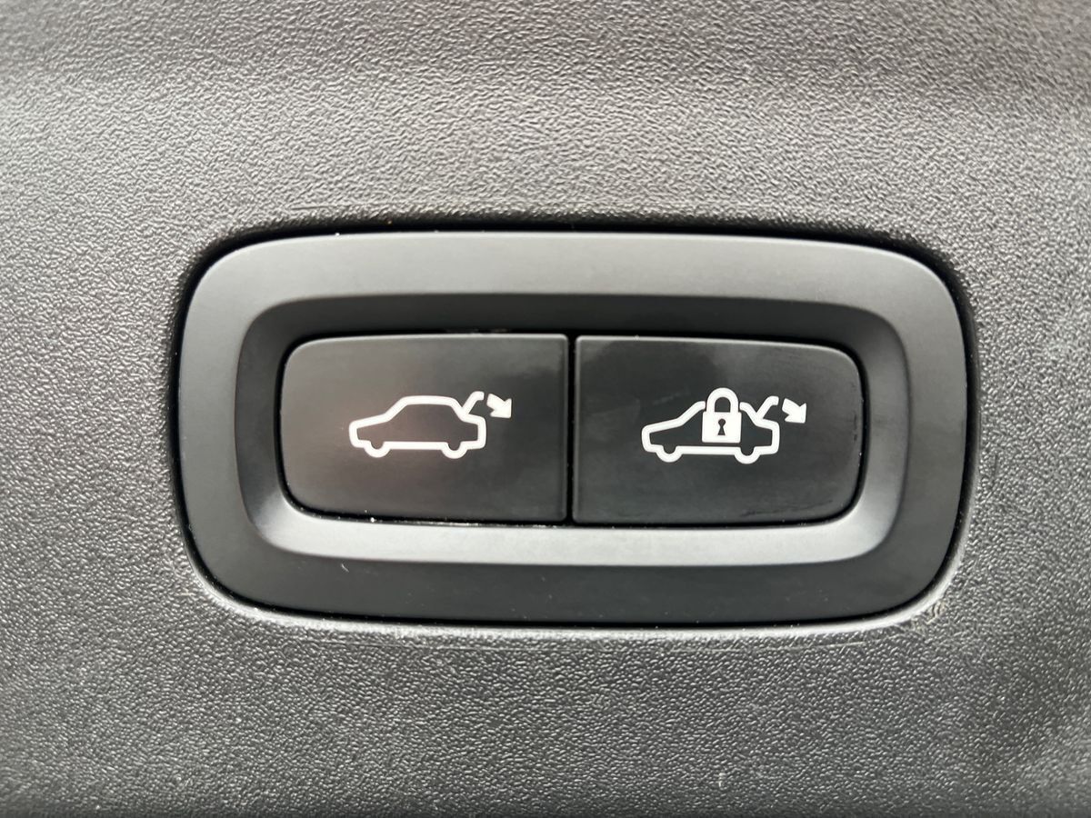 Billede af Polestar 2 EL Long range Single motor 231HK 5d Aut.