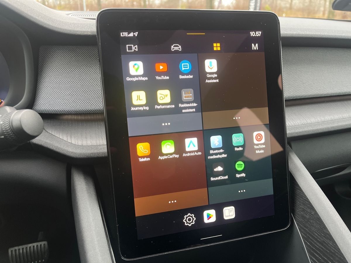 Billede af Polestar 2 EL Long range Single motor 231HK 5d Aut.