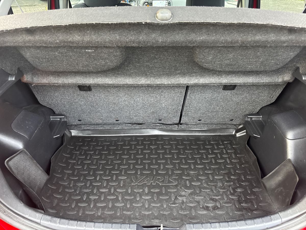 Billede af Toyota Yaris 1,5 Hybrid H2 Style E-CVT 100HK 5d Trinl. Gear