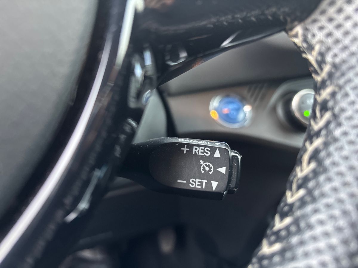 Billede af Toyota Yaris 1,5 Hybrid H2 Style E-CVT 100HK 5d Trinl. Gear