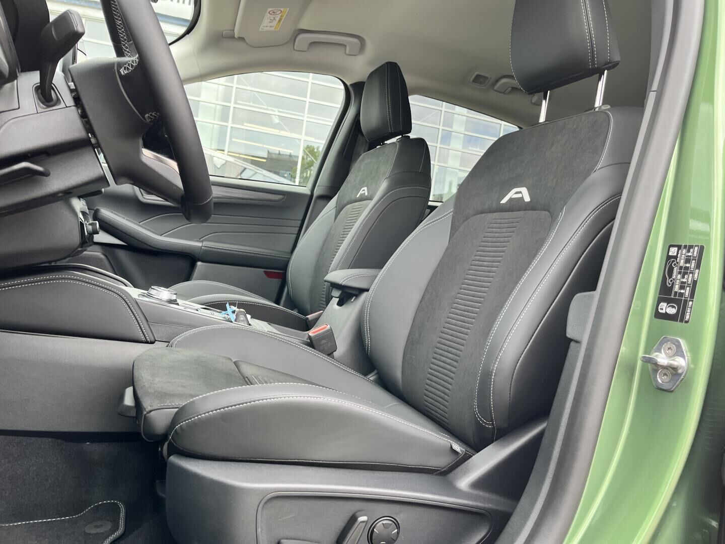 Billede af Ford Kuga 2,5 Plugin-hybrid Active X CVT 243HK 5d Aut.