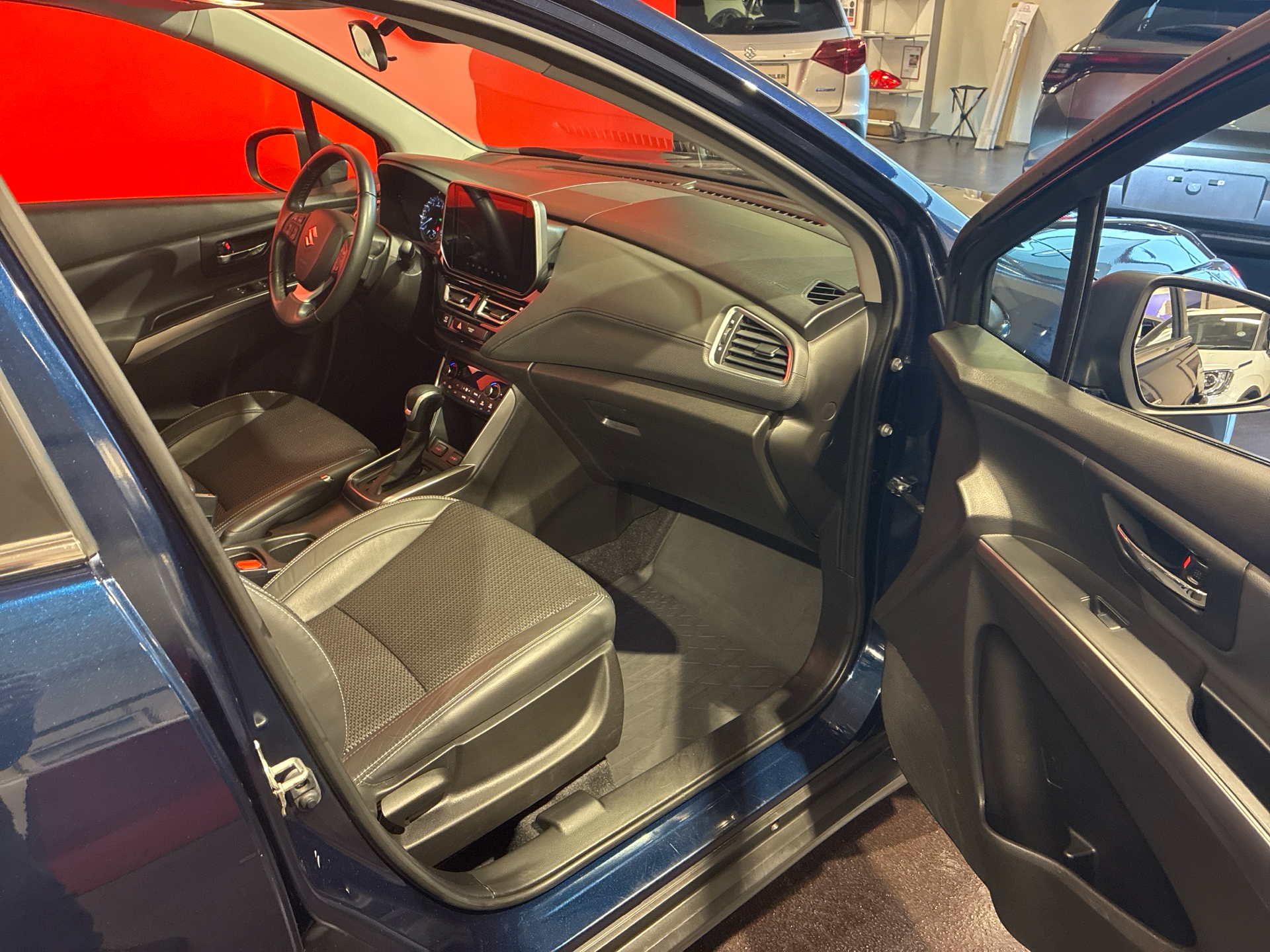 Billede af Suzuki S-Cross 1,5 Hybrid Adventure Hybrid AGS 102HK 5d 6g Aut.