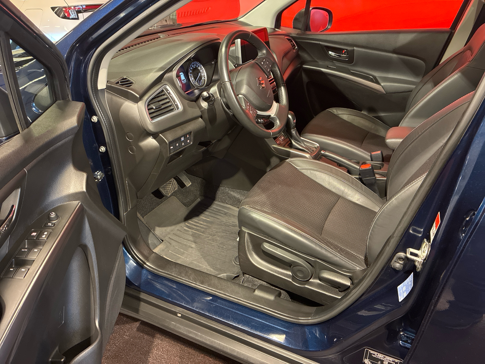 Billede af Suzuki S-Cross 1,5 Hybrid Adventure Hybrid AGS 102HK 5d 6g Aut.