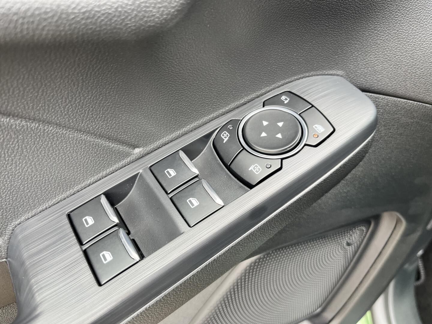 Billede af Ford Kuga 2,5 Plugin-hybrid Active X CVT 243HK 5d Aut.