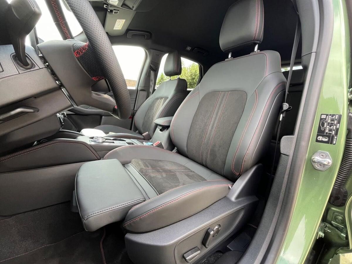 Billede af Ford Kuga 2,5 Plugin-hybrid ST-Line X CVT 243HK 5d Aut.