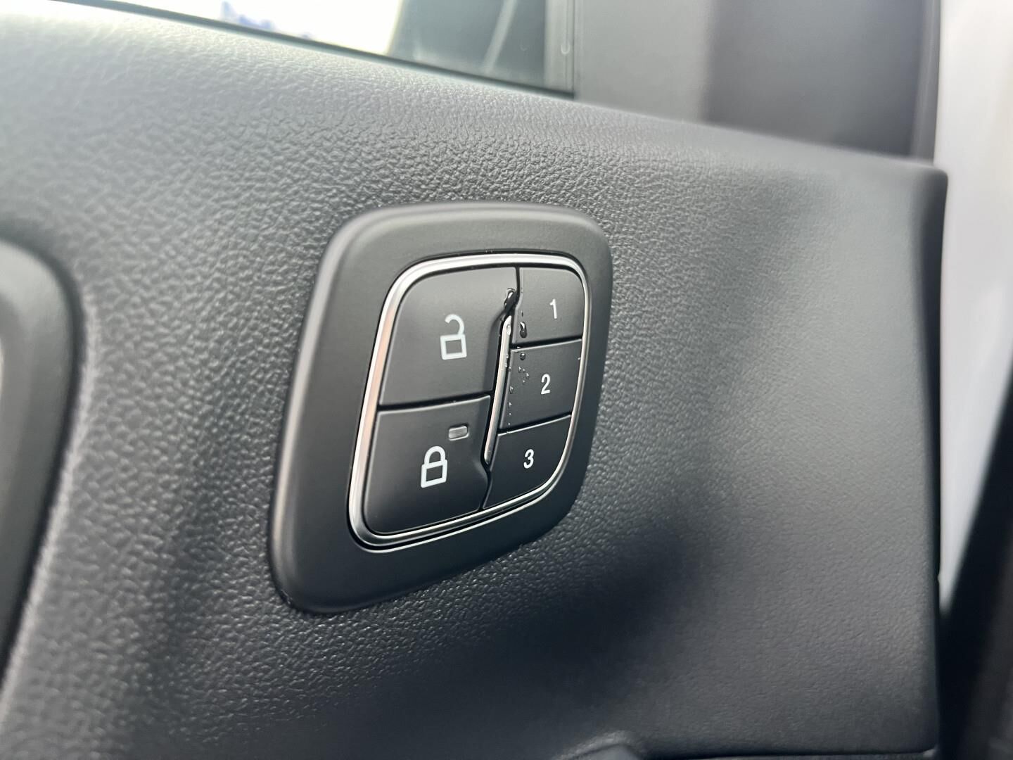 Billede af Ford Kuga 2,5 Plugin-hybrid ST-Line X CVT 243HK 5d Aut.